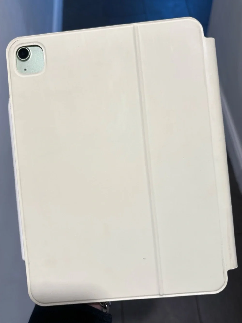 Apple iPad Air 4th Generation with Typecase